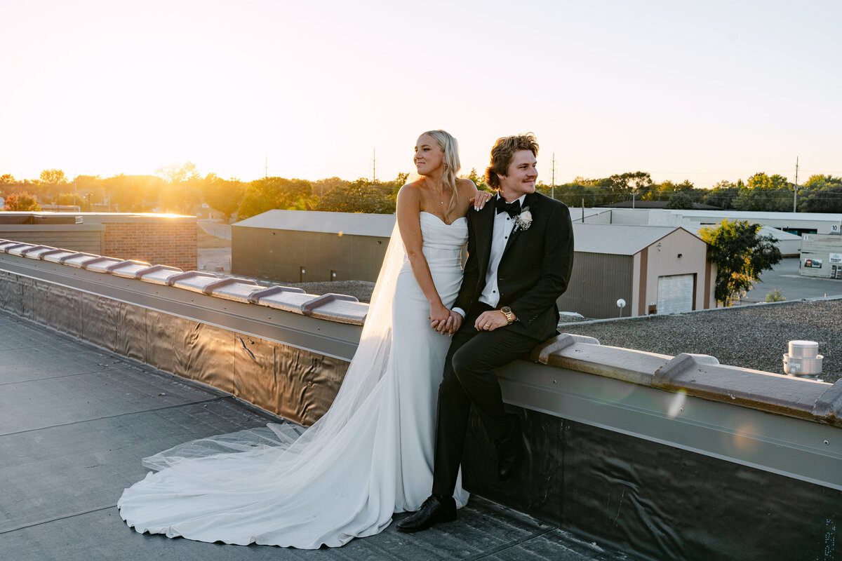 Kendal+Jared_HarvesterSquareWedding_TonyaHjortPhotography-846