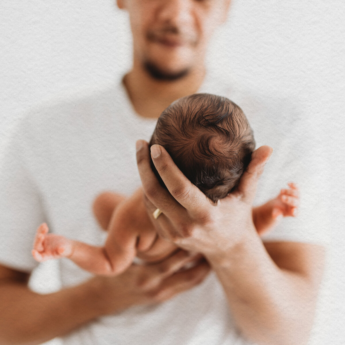 LittleWhitePhotography-Newborn-13