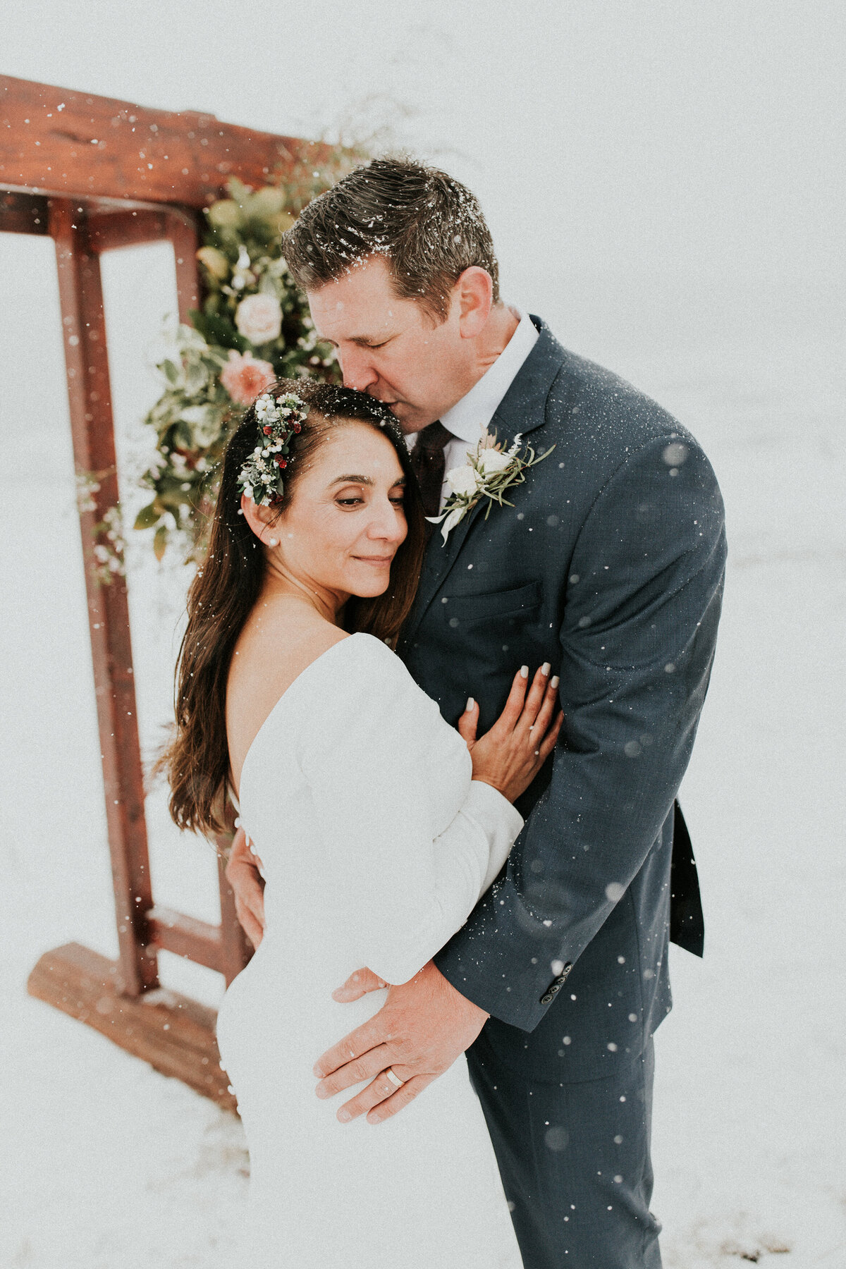 winter-elopement-montana-photography-25