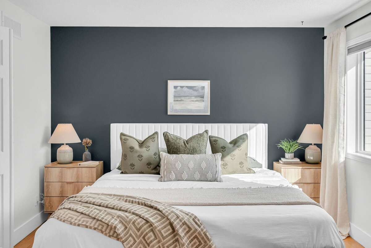 Ottawa home staging services, ottawa realtors - Michelle & Carley