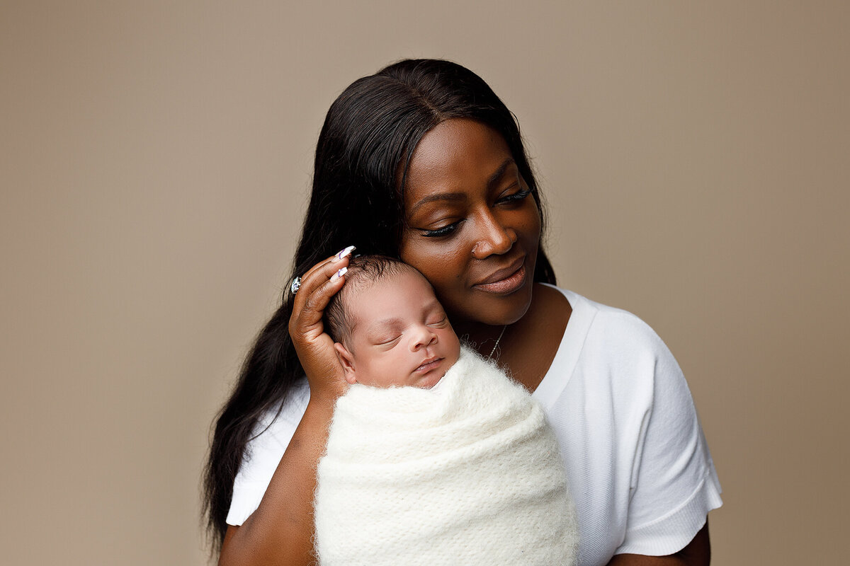 McDonough newborn photographer, Atlanta Newborn Photographer, Fayetteville newborn Photographer, Peachtree city newborn photographer, Hampton ga newborn photographer, marietta ga newborn photographer