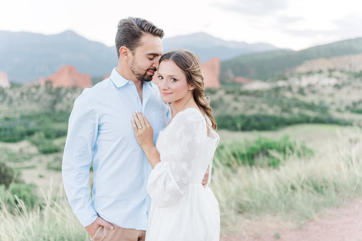 Garden of the Gods Red Rocks Colorado Springs Epic Romantic Engagement Pictures Elena Spraguer Photography 0090
