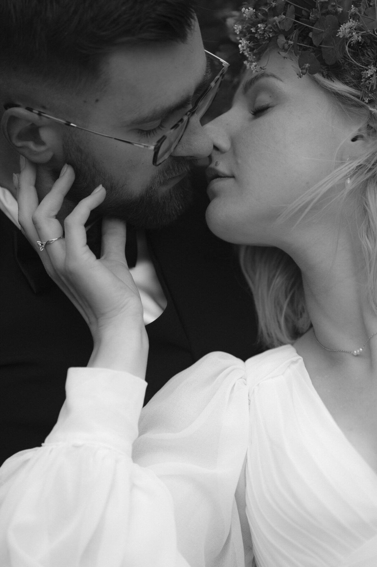 the_chaffins_international_destination_wedding_elopement_photography_photographers_sammie_chaffin_micah_editorial_adventure_engagement_photos97