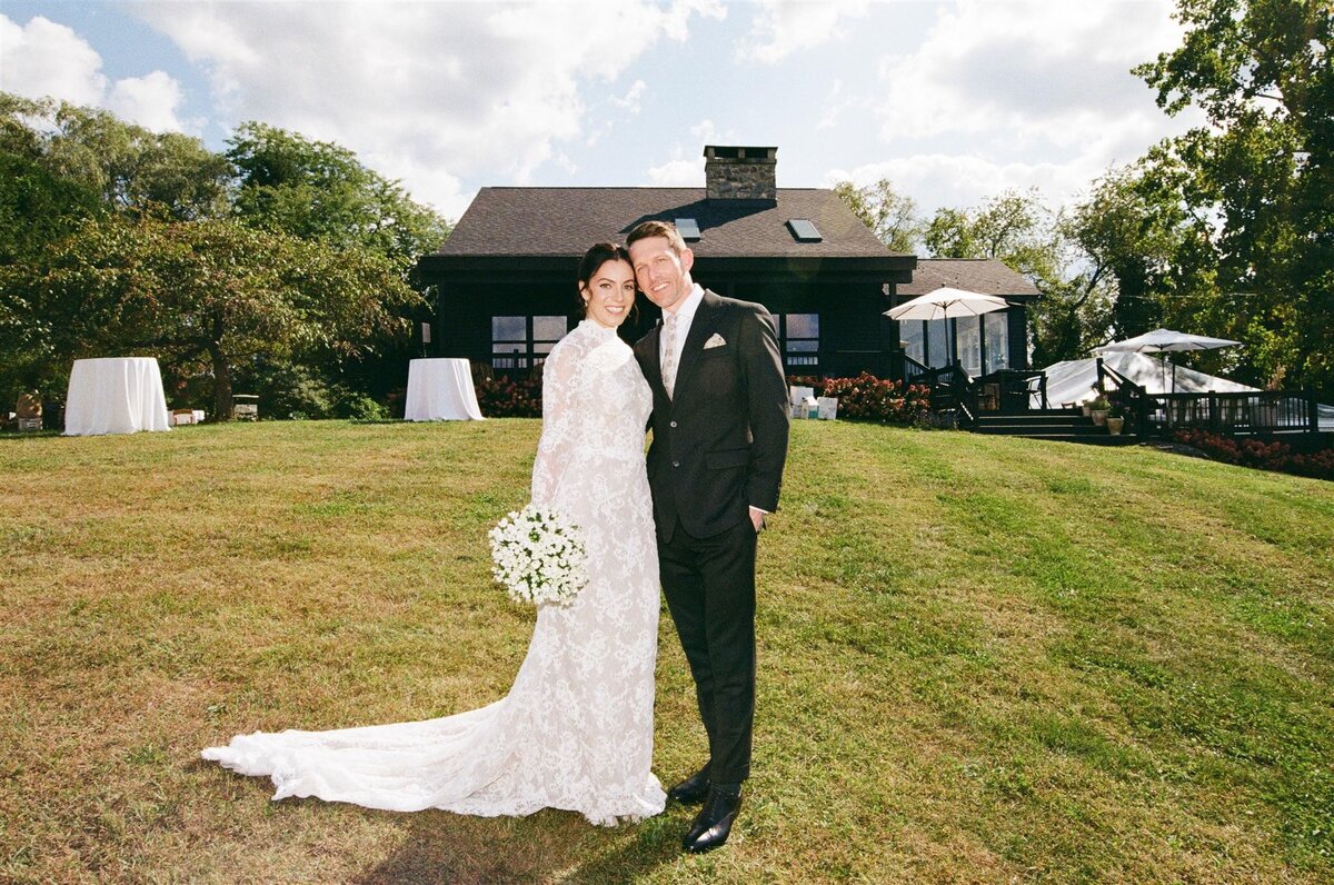 private-home-wedding-brideandgroom-portrait
