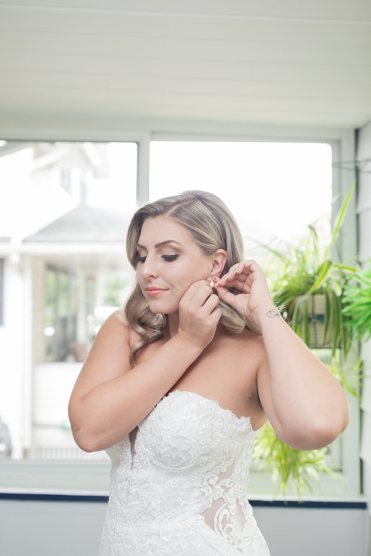 J&N_WED_09-24-22_PREV-4