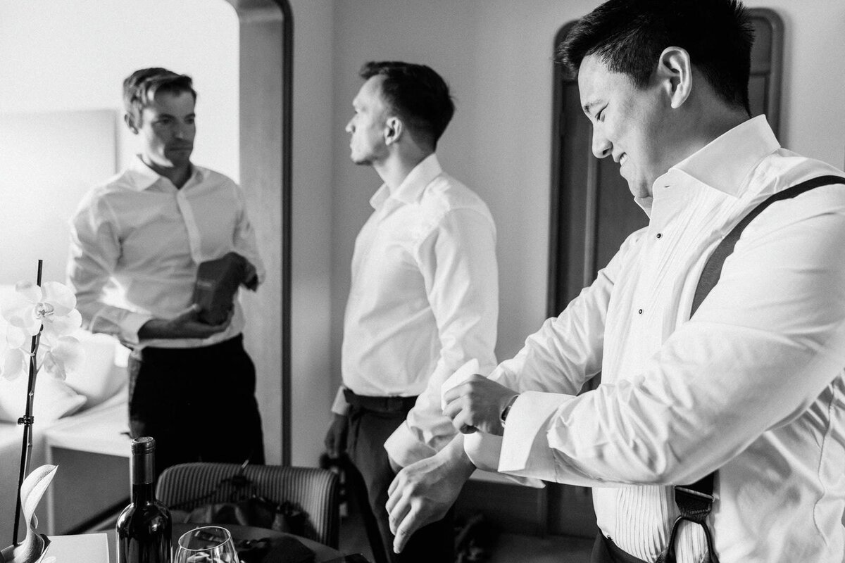 W7-Wedding-Photos-Emily-and-Michael-2024-05-26-2500px-1011