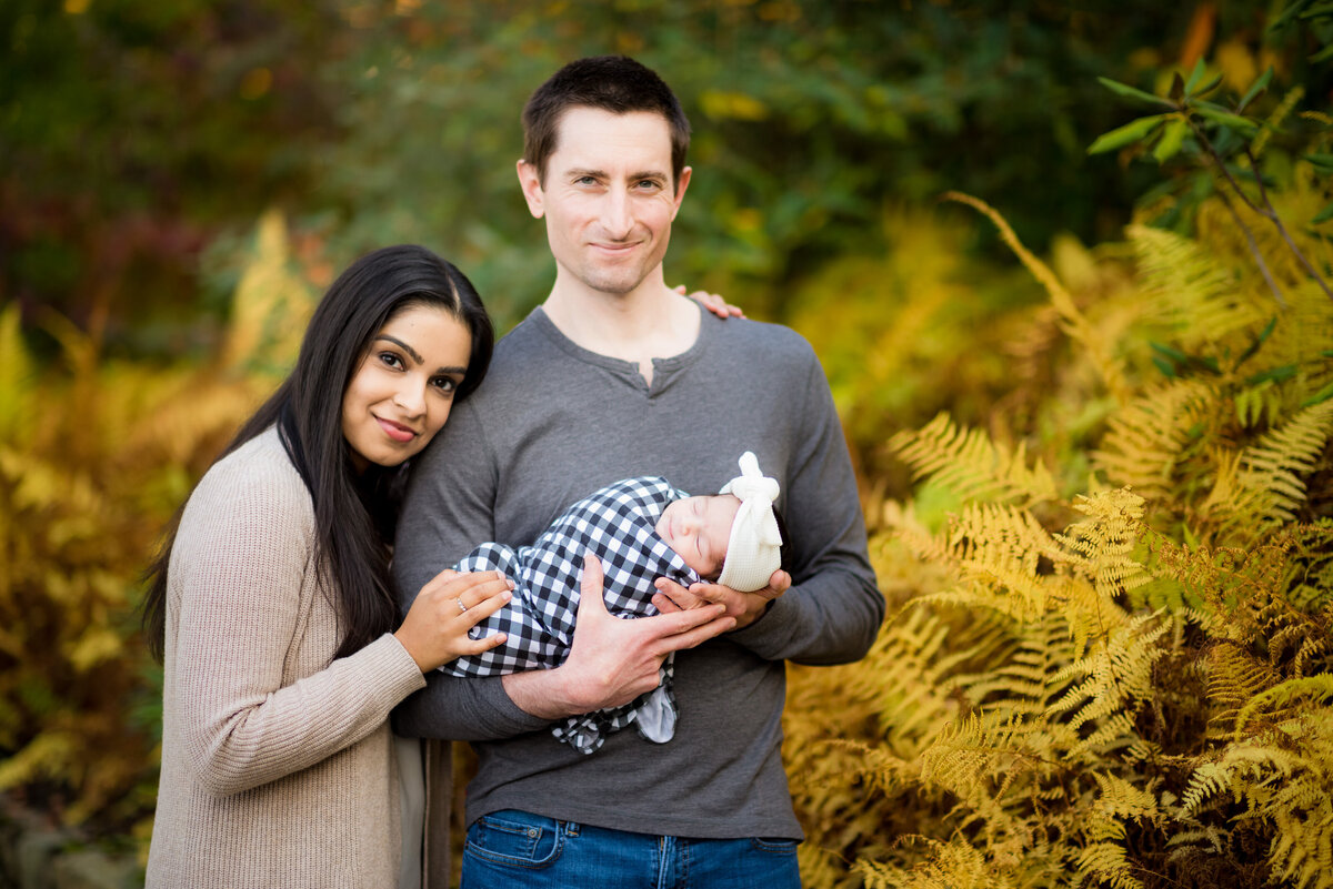 Boston-Newborn-Photographer-Bella-Wang-Photography-Outdoor-Newton-1