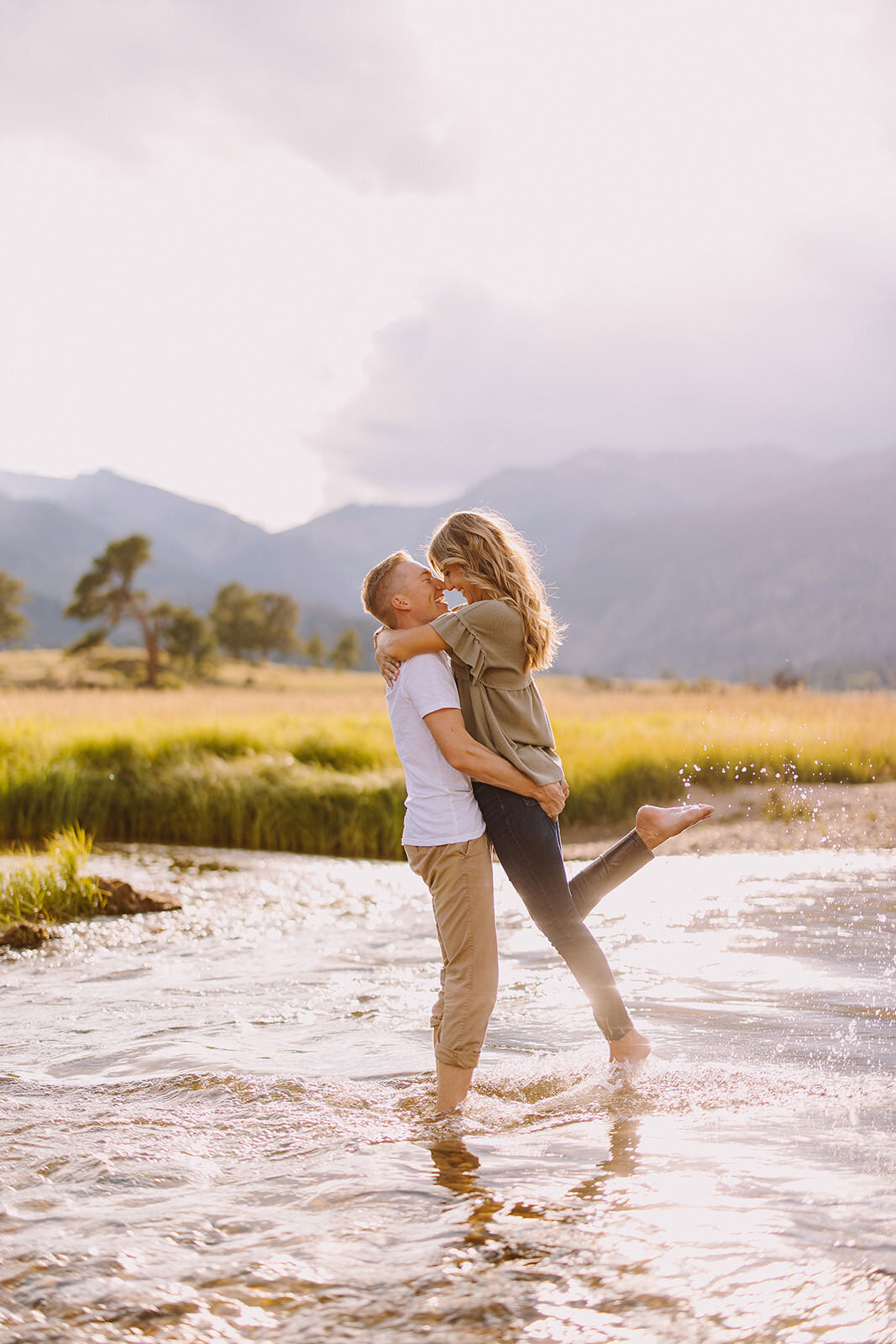 Fort Collins Engagement Wedding Photographer Denver LGBTQ Queer Same Sex Inclusive Estes Park Colorado Venue Planner RMNP Liz Osban 092
