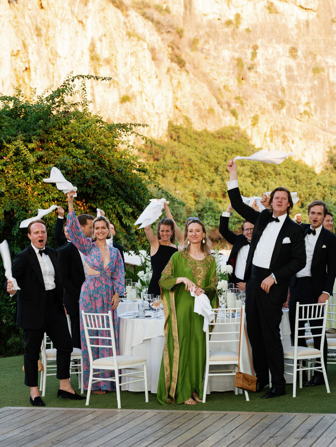 Black-Tie-Wedding-at-Four-Seasons-and-Vouliagmeni-Lake-092