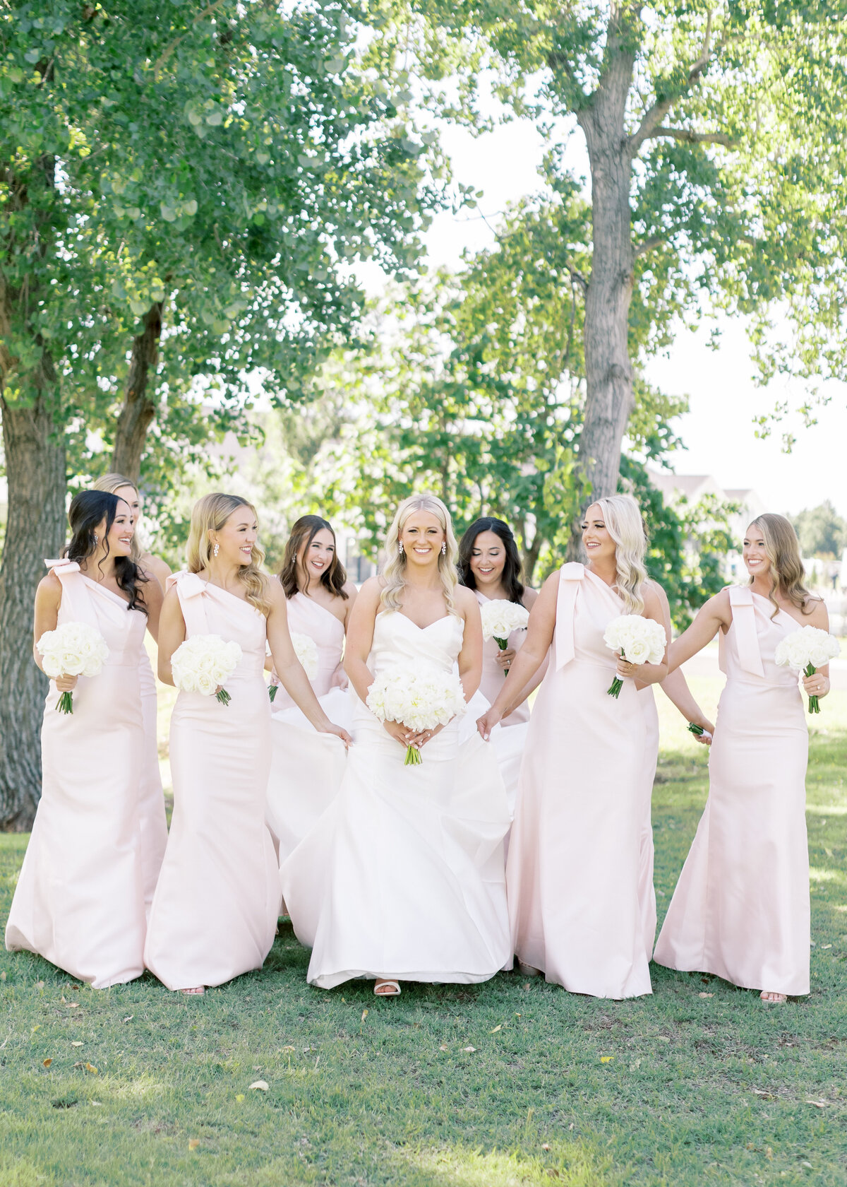 Hannah-and-Kyle-Wedding-Preview-Emily-Nicole-Photo-62