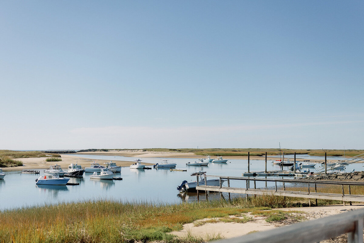 pamet-harbor-yacht-and-tennis-club-wedding-ma