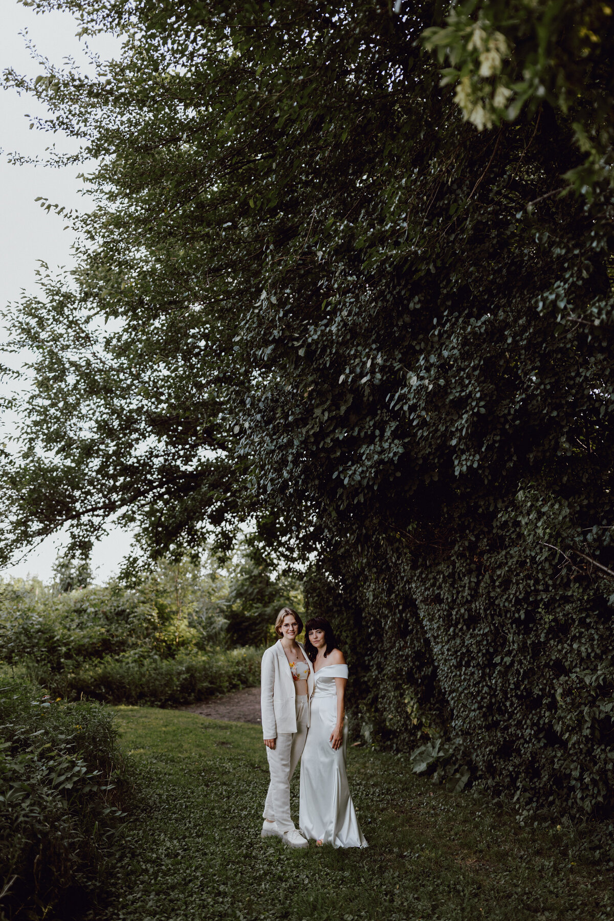 MUNDELEIN-WEDDING-PHOTOGRAPHY-BY-MEGAN-SAUL-HIGHLIGHTS (371 of 724)