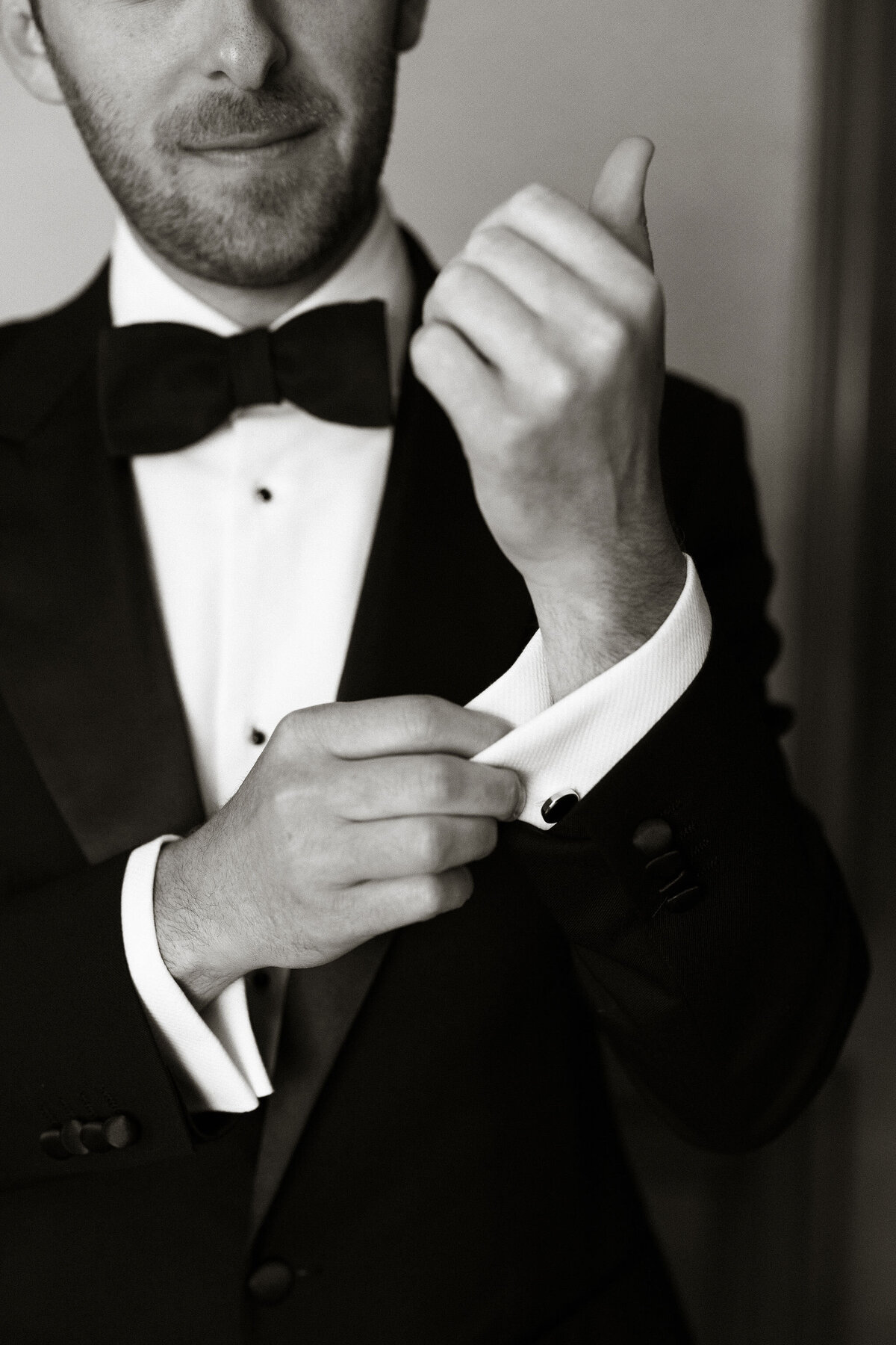 12-groom-tux-cufflinks