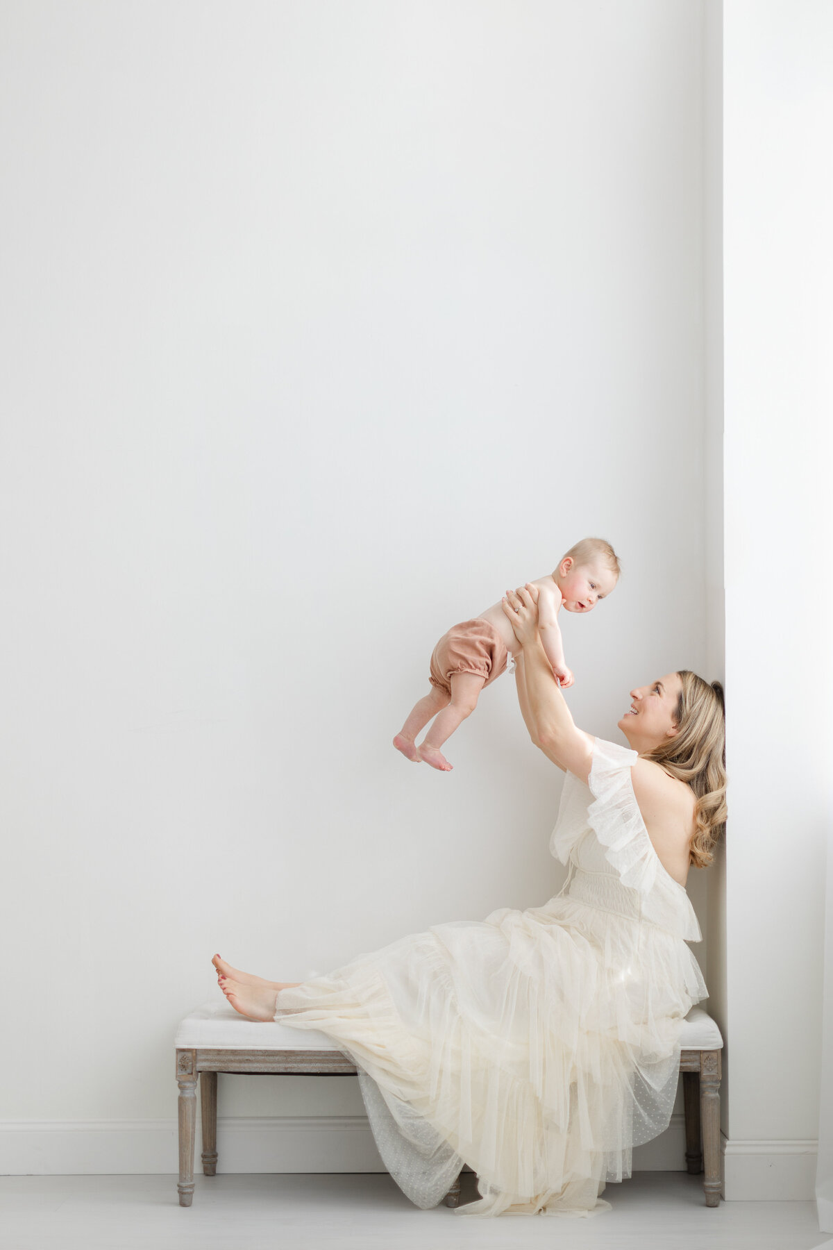 Philadelphia baby milestone portraits - 4