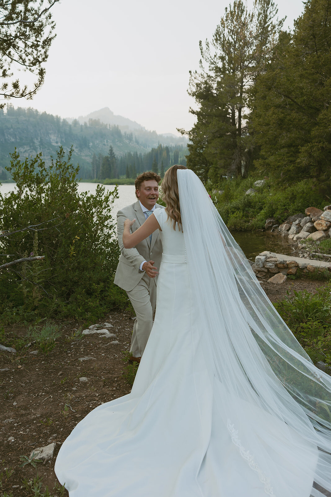 utah-wedding-photographer-tony-grove-elopement-documentary-photography-tanya-davids-photo-12