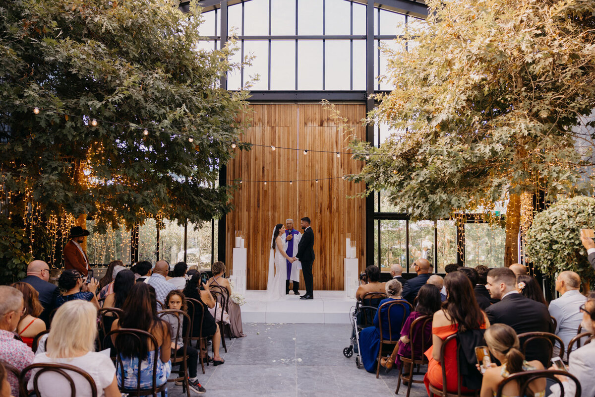 Nicole_and_sam_auckland_wedding©emmalinephotography_13