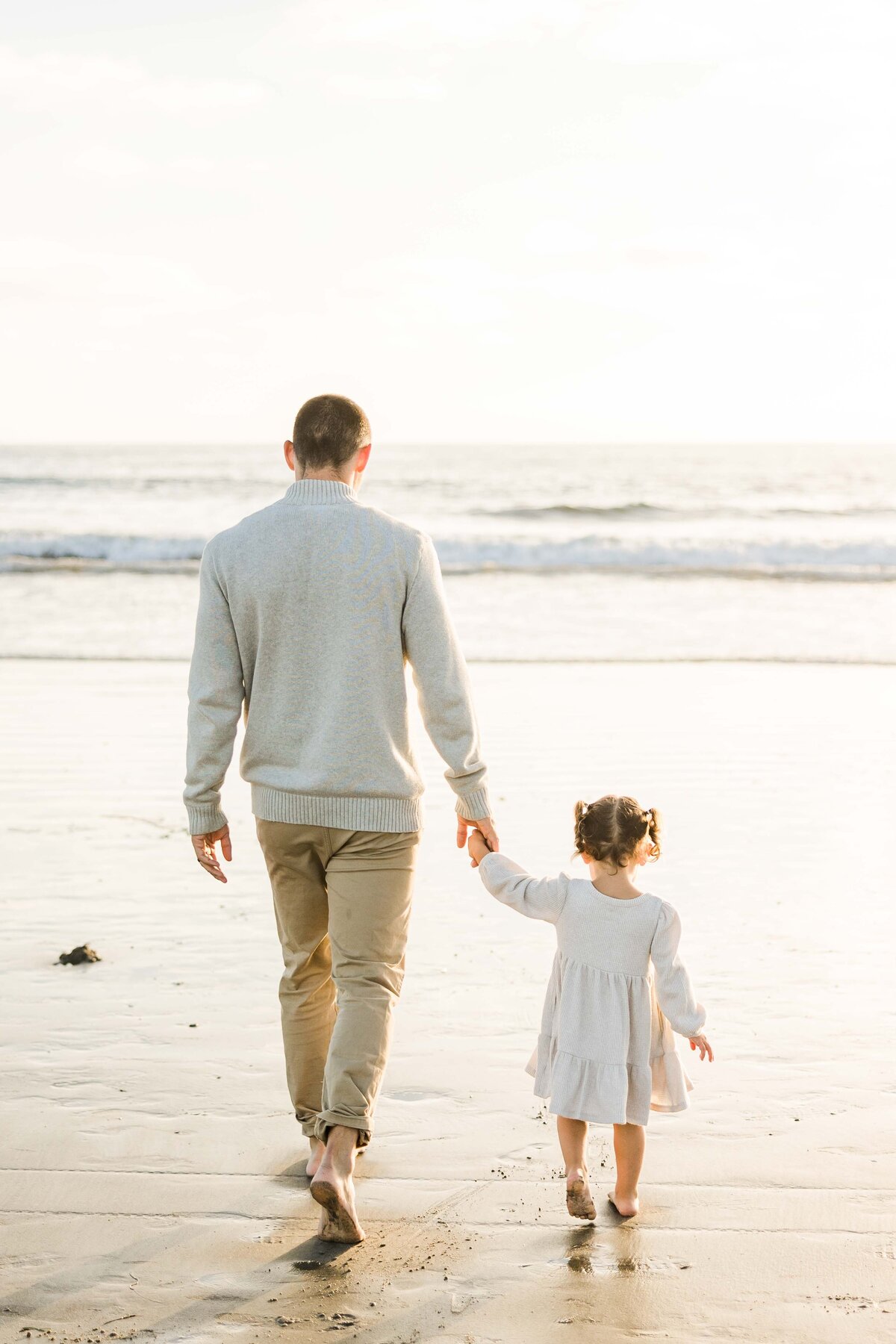Coronado-beach-san-diego-family-photography-father-and-daughter