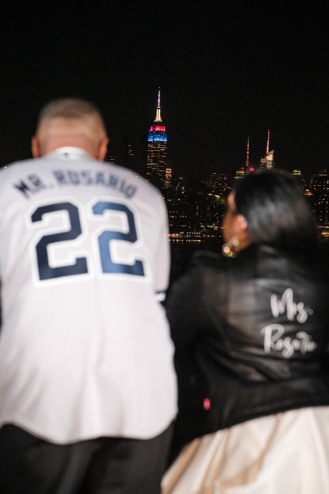 Williamsburg-wedding-venue-wedding-couple-enjoying-city-view