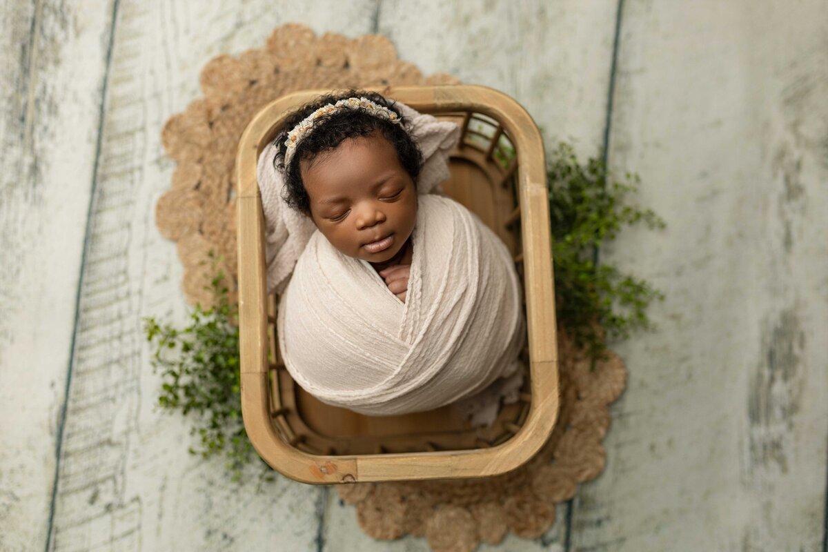 newborn_Sayre-Briele-Photography-LLC_Christina-Butler-1