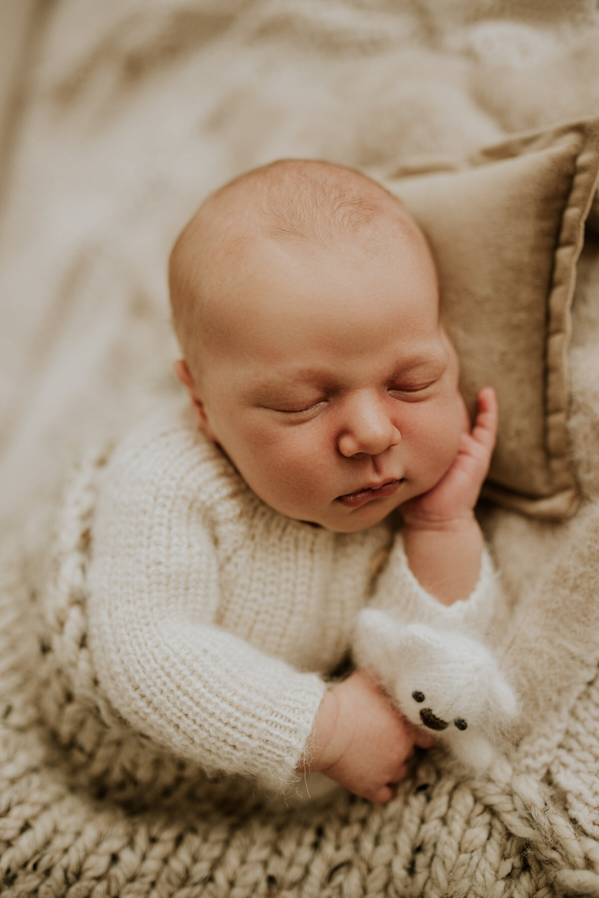 Red Deer Newborn Baby Photographer 097