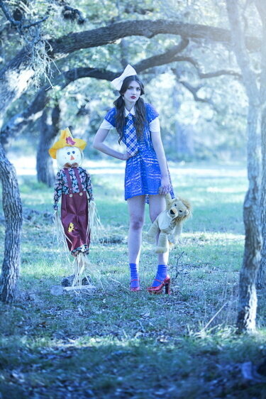 Fashion model-editorial-styling-Wizard of Oz (1)