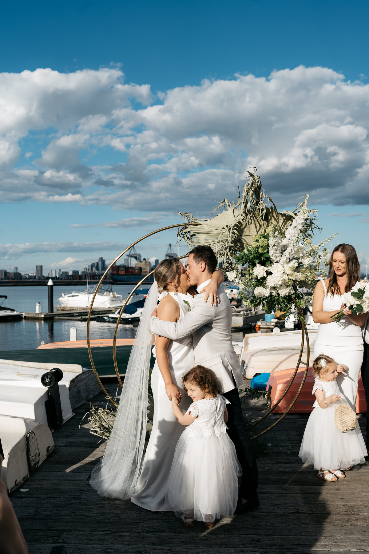 Courtney Laura Photography, Pier Farm, Williamstown Botanic Gardens, Robyn and Fabian-554