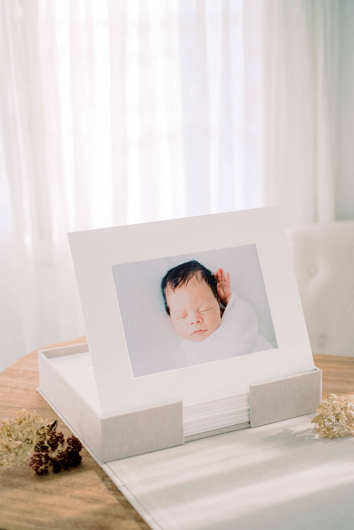 Cristina-Hope-Photography-newborn-prints