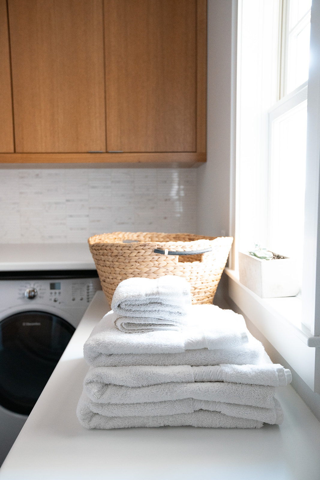 Modern Farmhouse Laundry Room | Michele Rosenboom Design