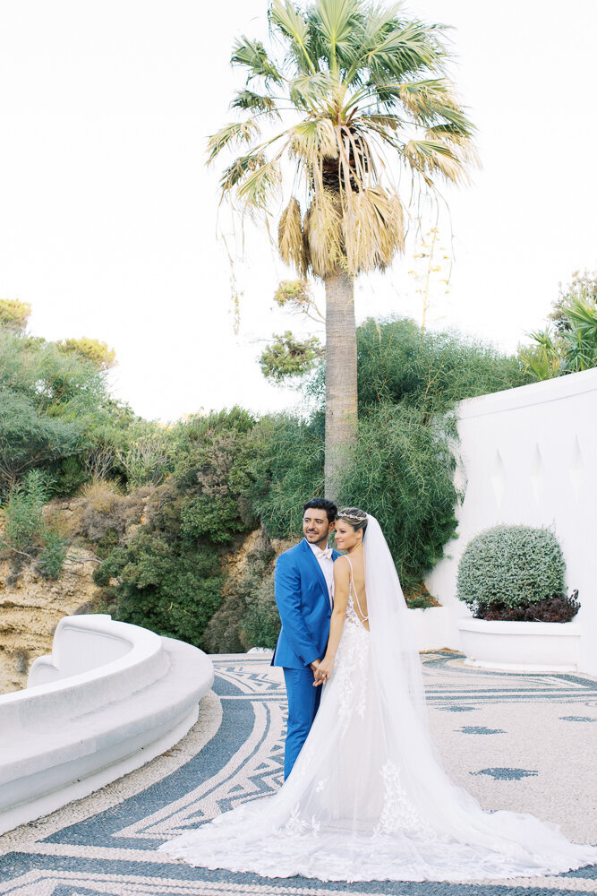 Villa wedding in Rhodes Greece with chandelier installations  (50)
