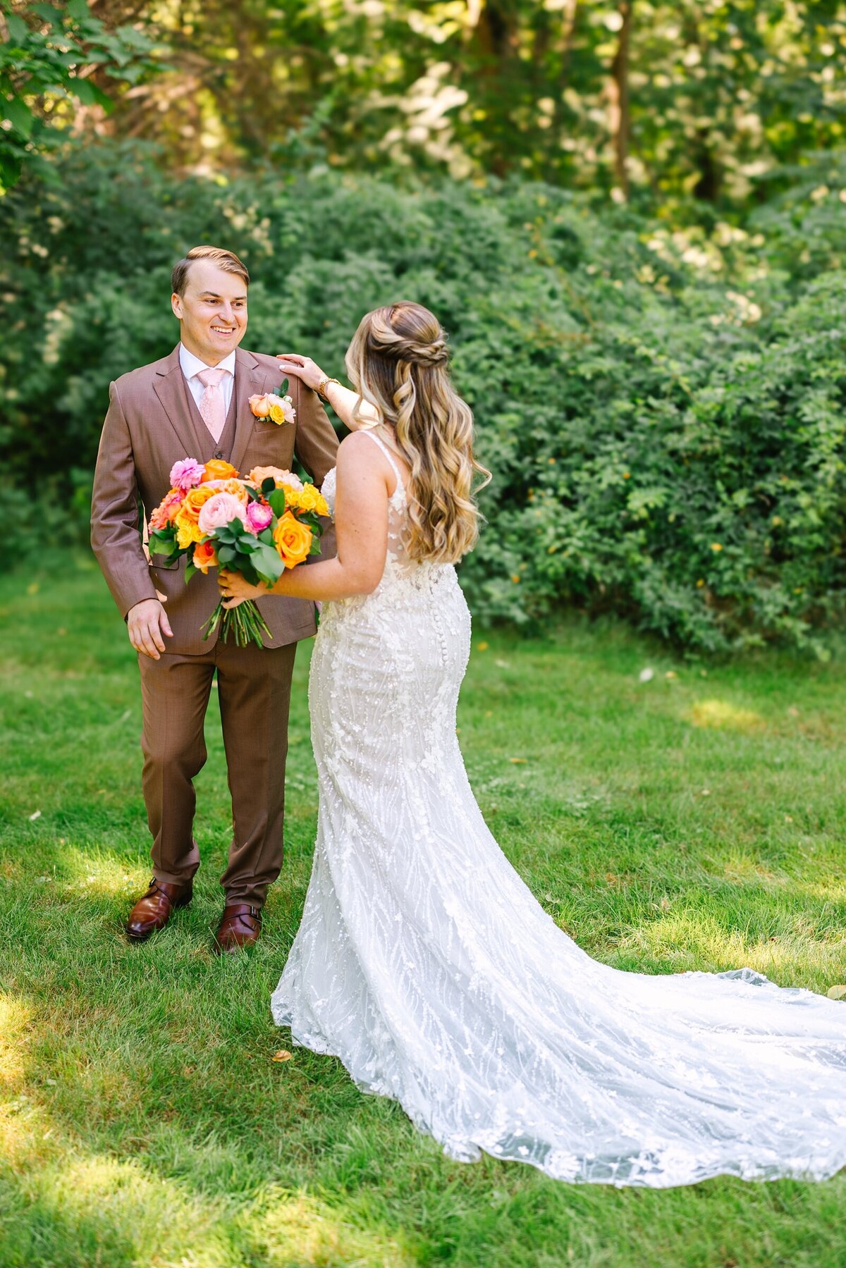 Vibrant_Palm_Springs_Inspired_Red_Barn_at_Outlook_Farm_Summer_Photography_Maine_Wedding_Photographer_0019