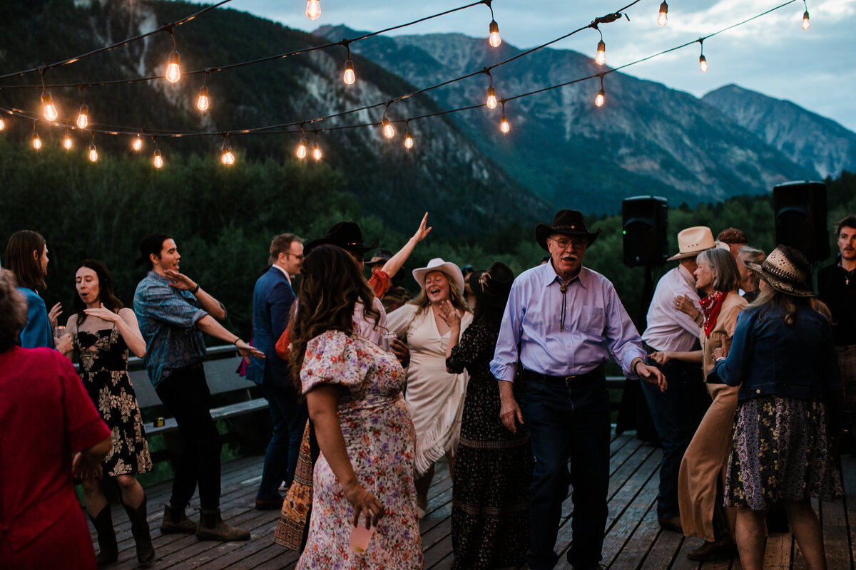 Lily_amp_Graham_ahrlingphotography-143