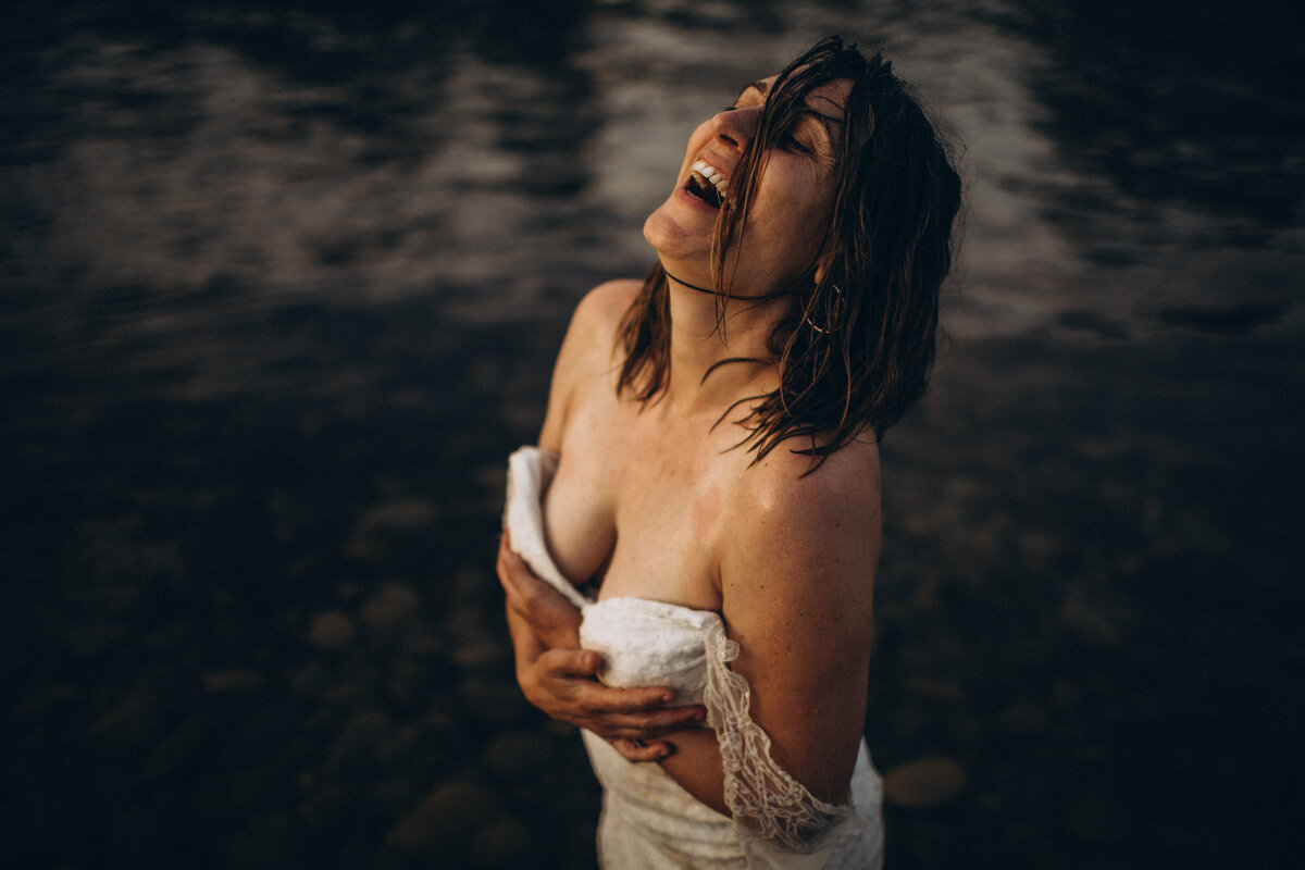 photographe portrait de femme saint louis - les fabuleuses - photo boudoir colmar - haut rhin - cindy wogenstahl