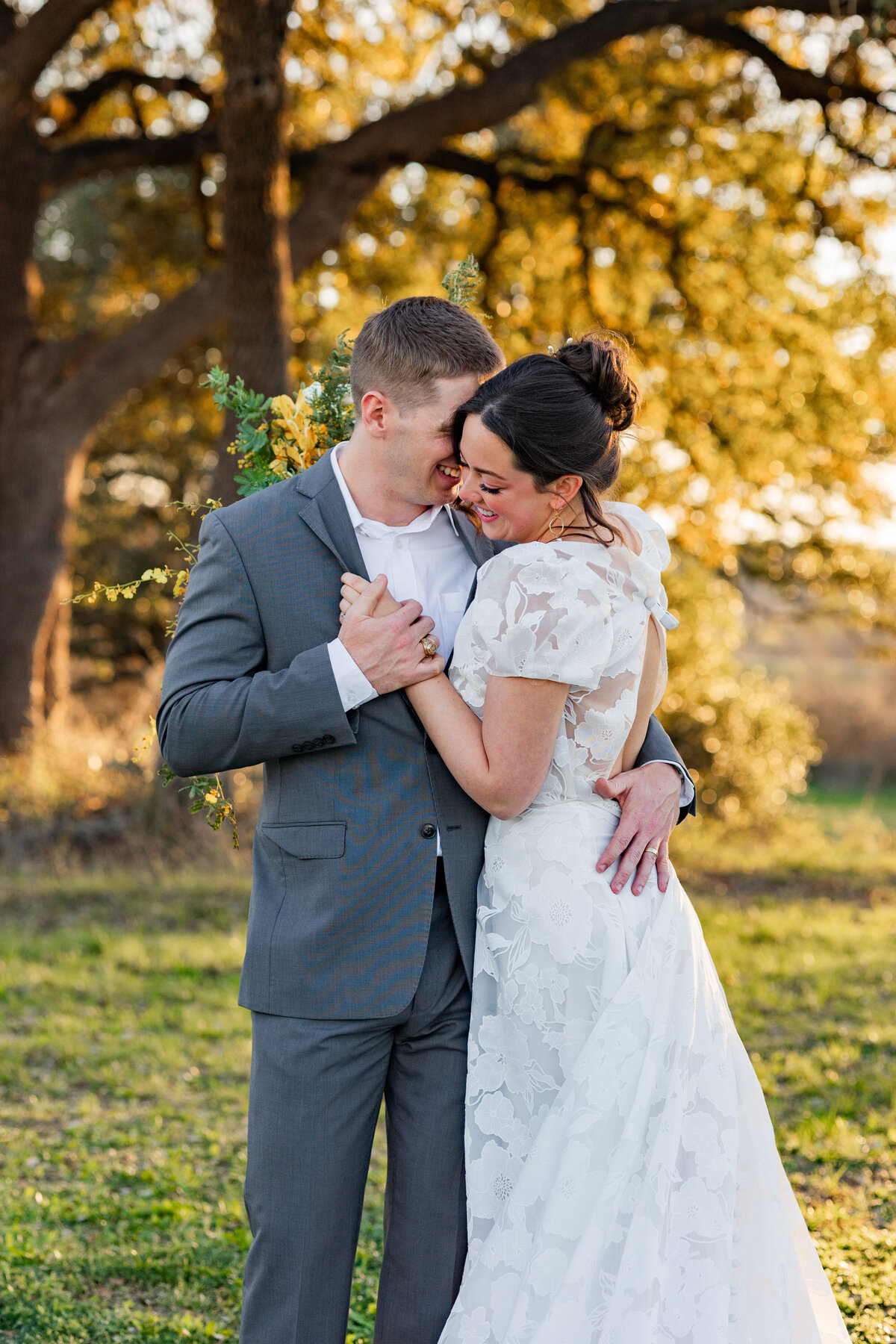 bride and groom dancing at HighPointe Estate in Austin Texas  by destination wedding photographer Amanda Richardson Photography