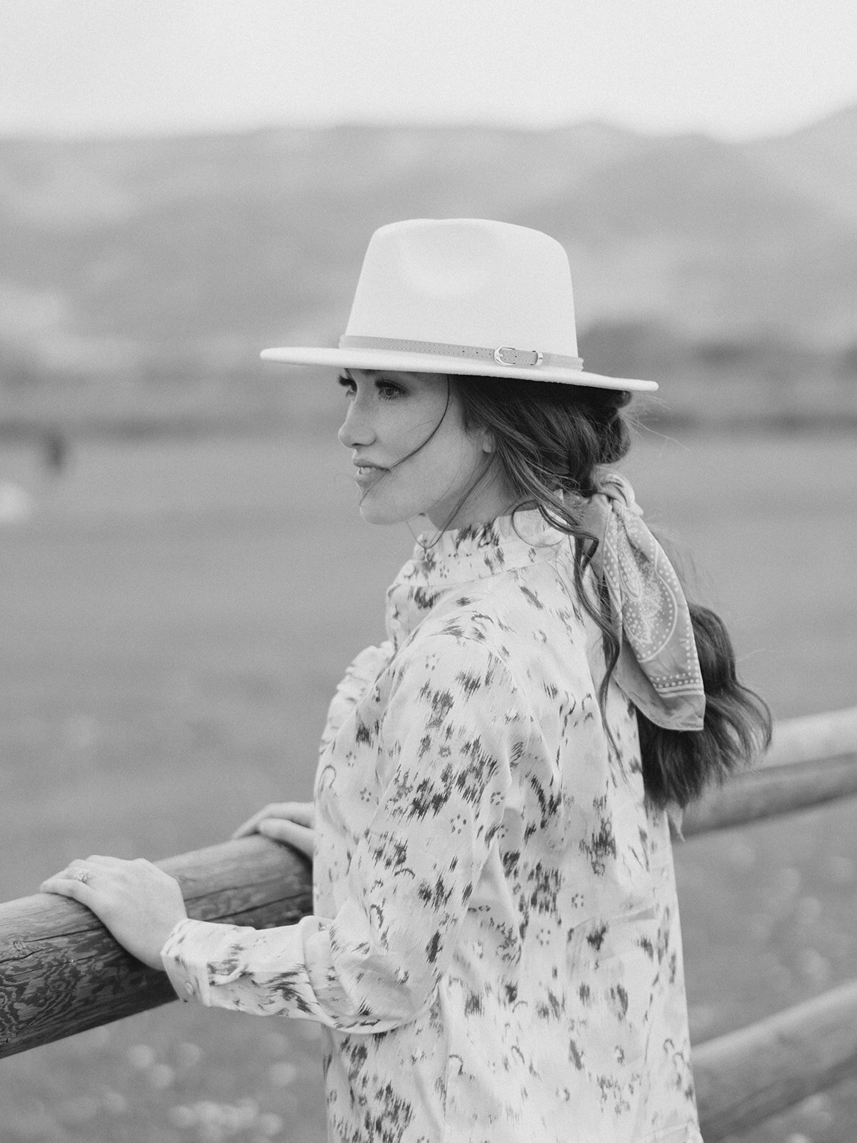 brooke-nash-photography-aspen-colorado-engagement-session-106