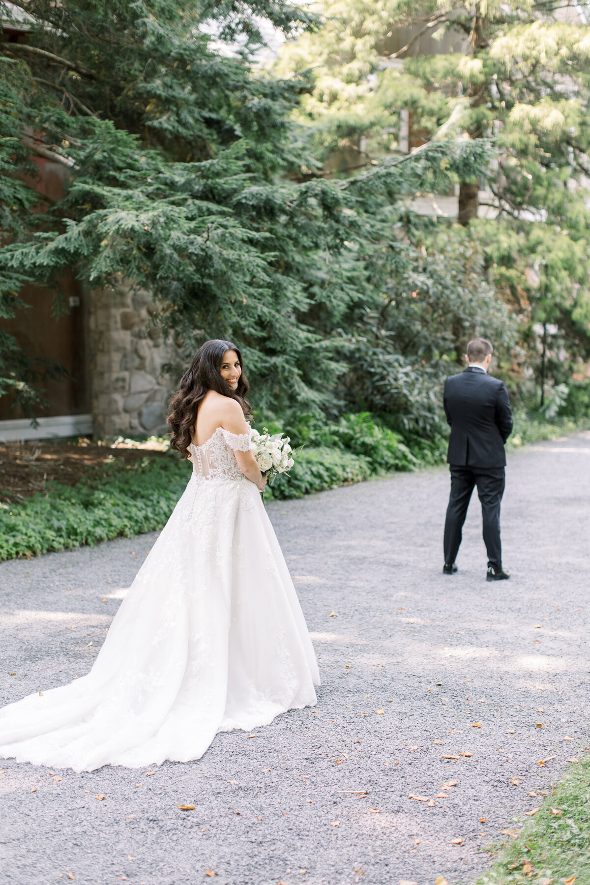 Blithewold Mansion Romantic and Timeless Summer Wedding