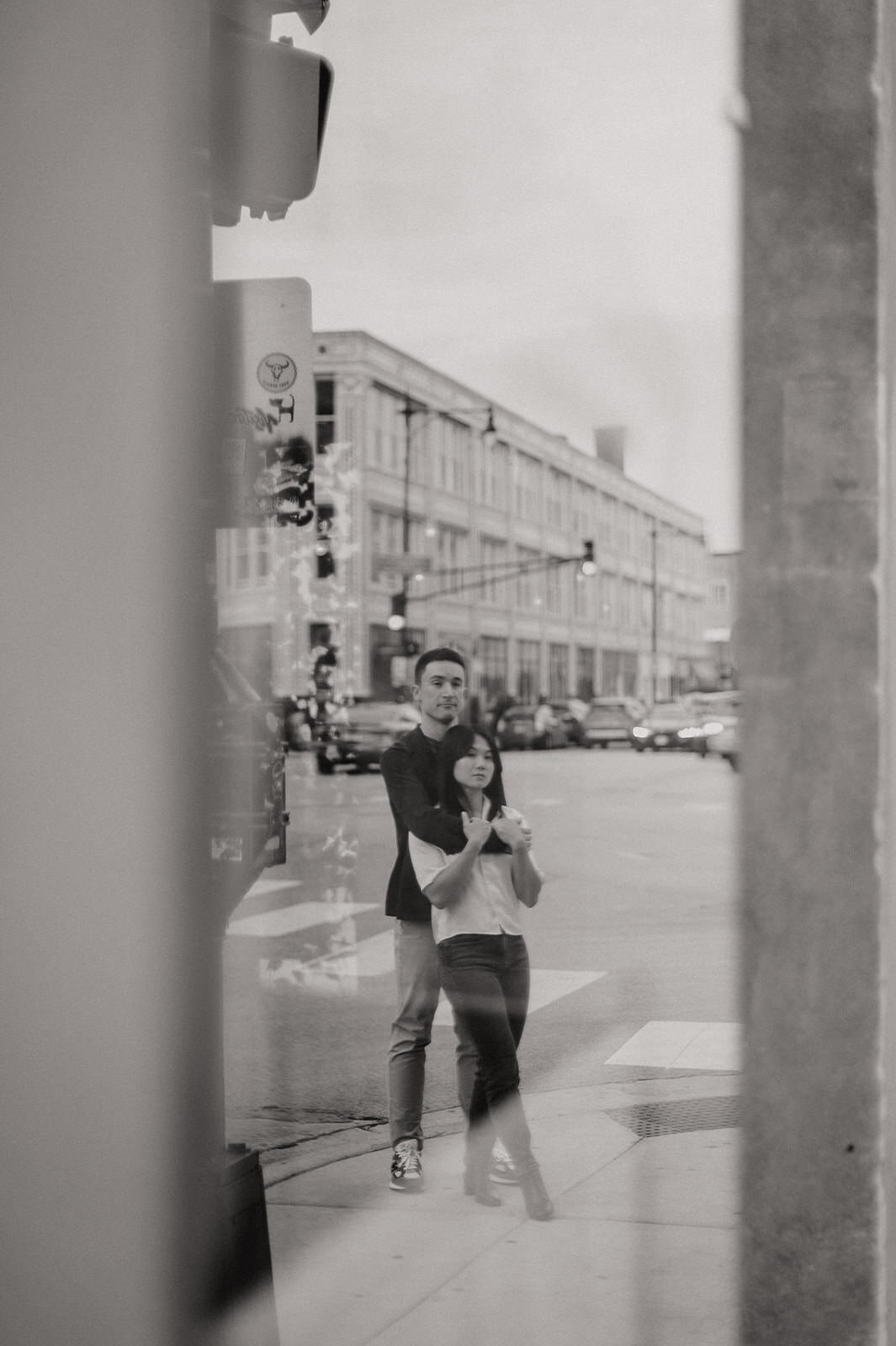 wicker-park-six-corners-robey-creative-engagement-session-editorial-melissa-ferrara-photography-.jpg