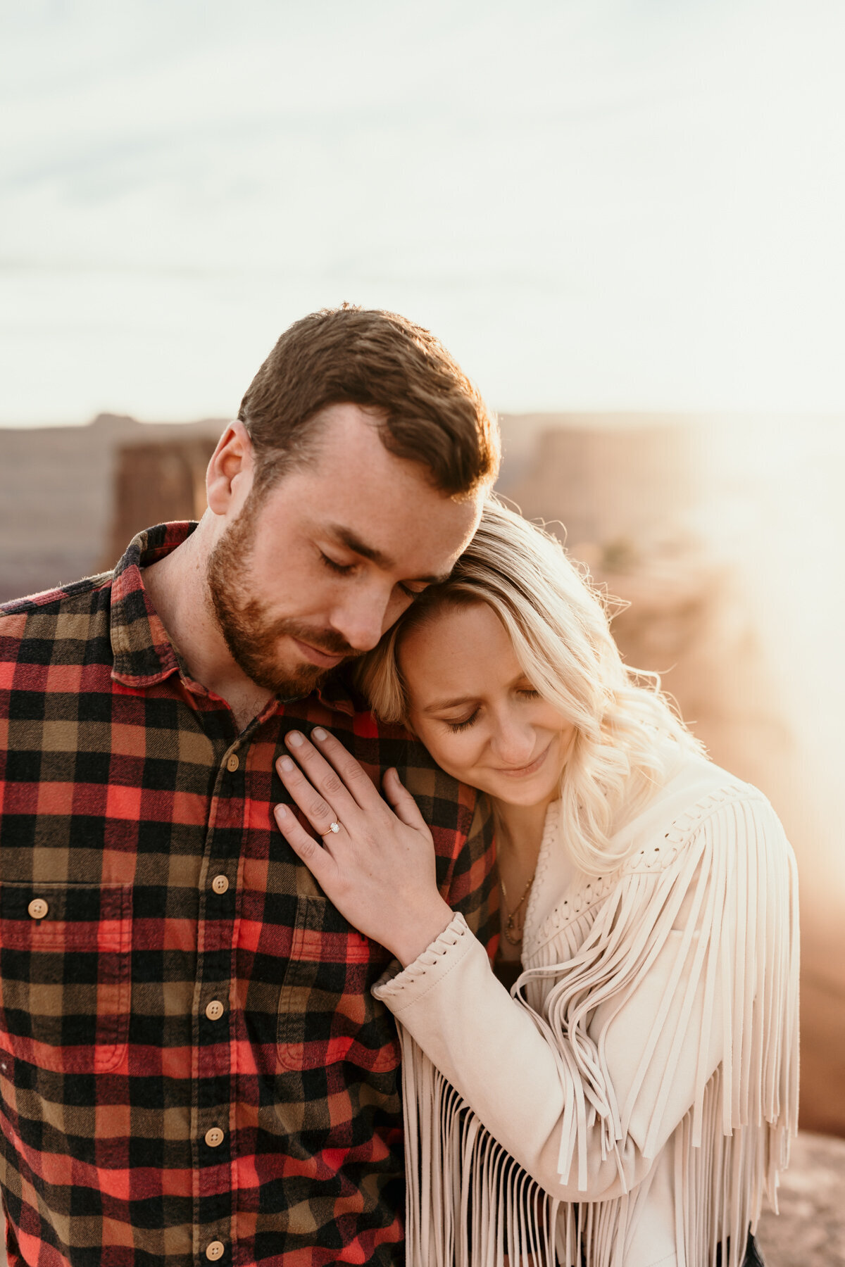 moab_utah_boho_adventure_engagement_destination-115