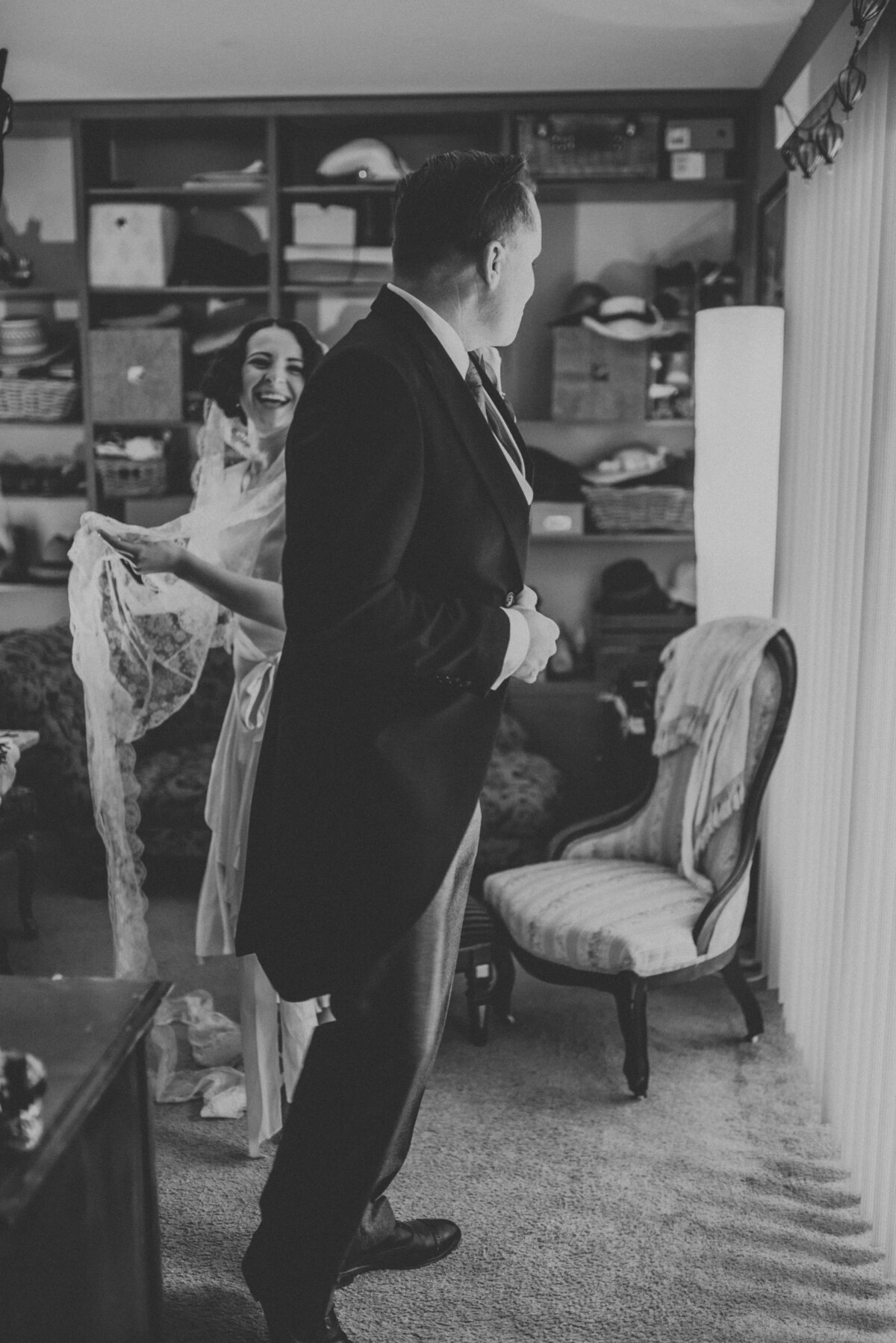 bride-and-groom-portraits-arizona-wedding-photographer-vintage-bride-diy-Iowa-wedding-Photographer-Playlife-Alaynna-Ann-Schwartz20230311_0605