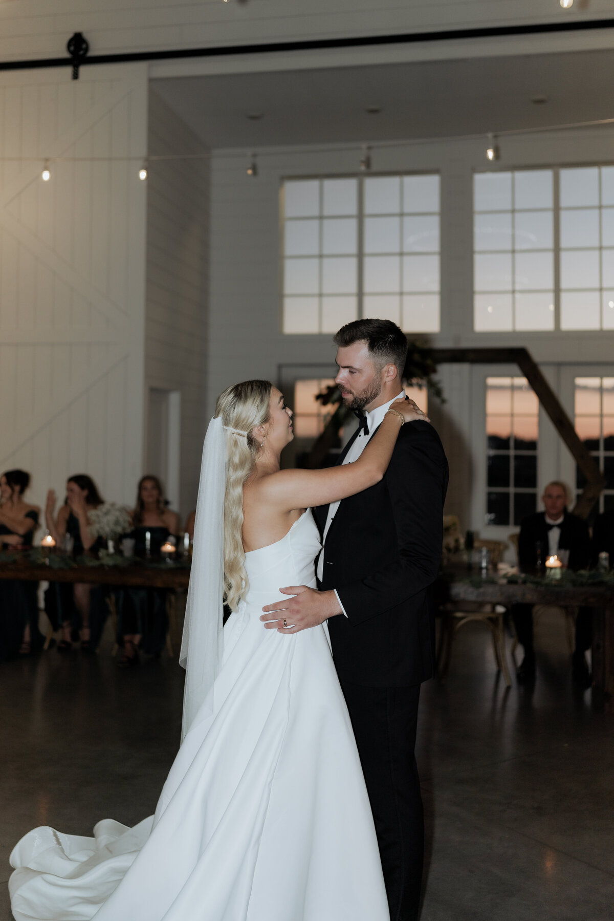 pile-wedding-950