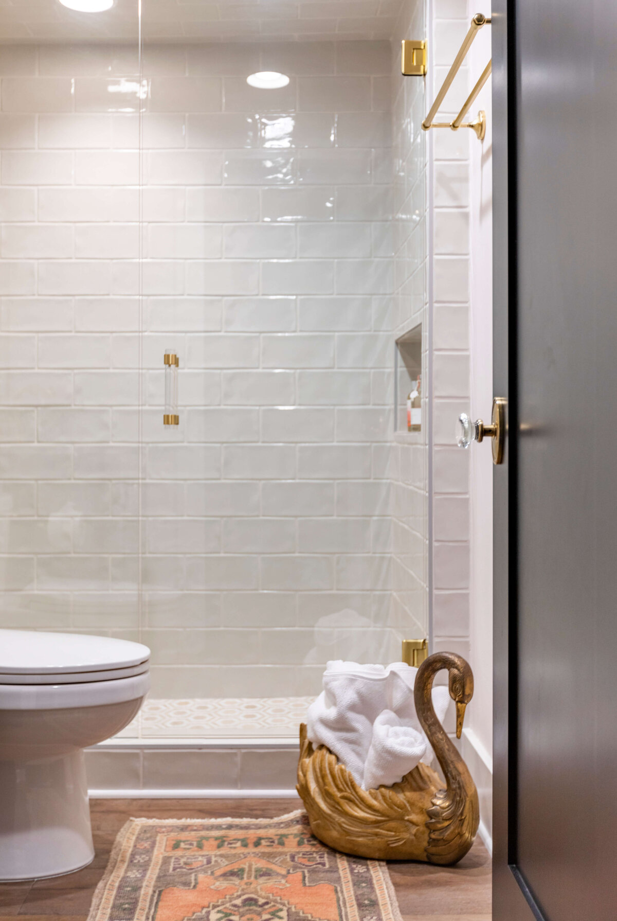 Amelia Island Colorful Condo Shower
