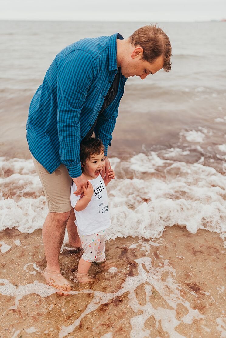 Family-Photographer-Melbourne-calm-toddler-port-melbourne-beach