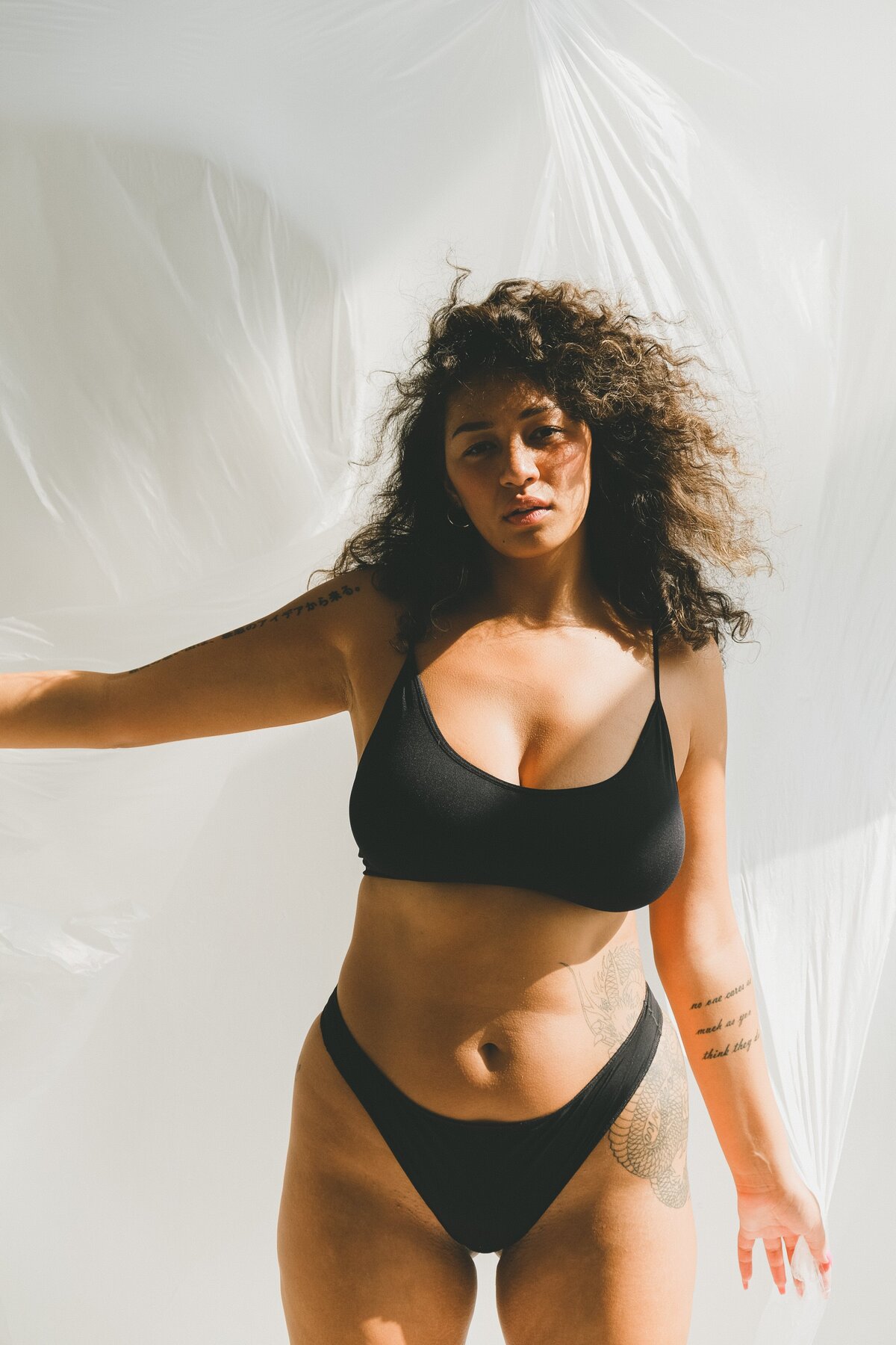 pexels-anna-shvets-6555434