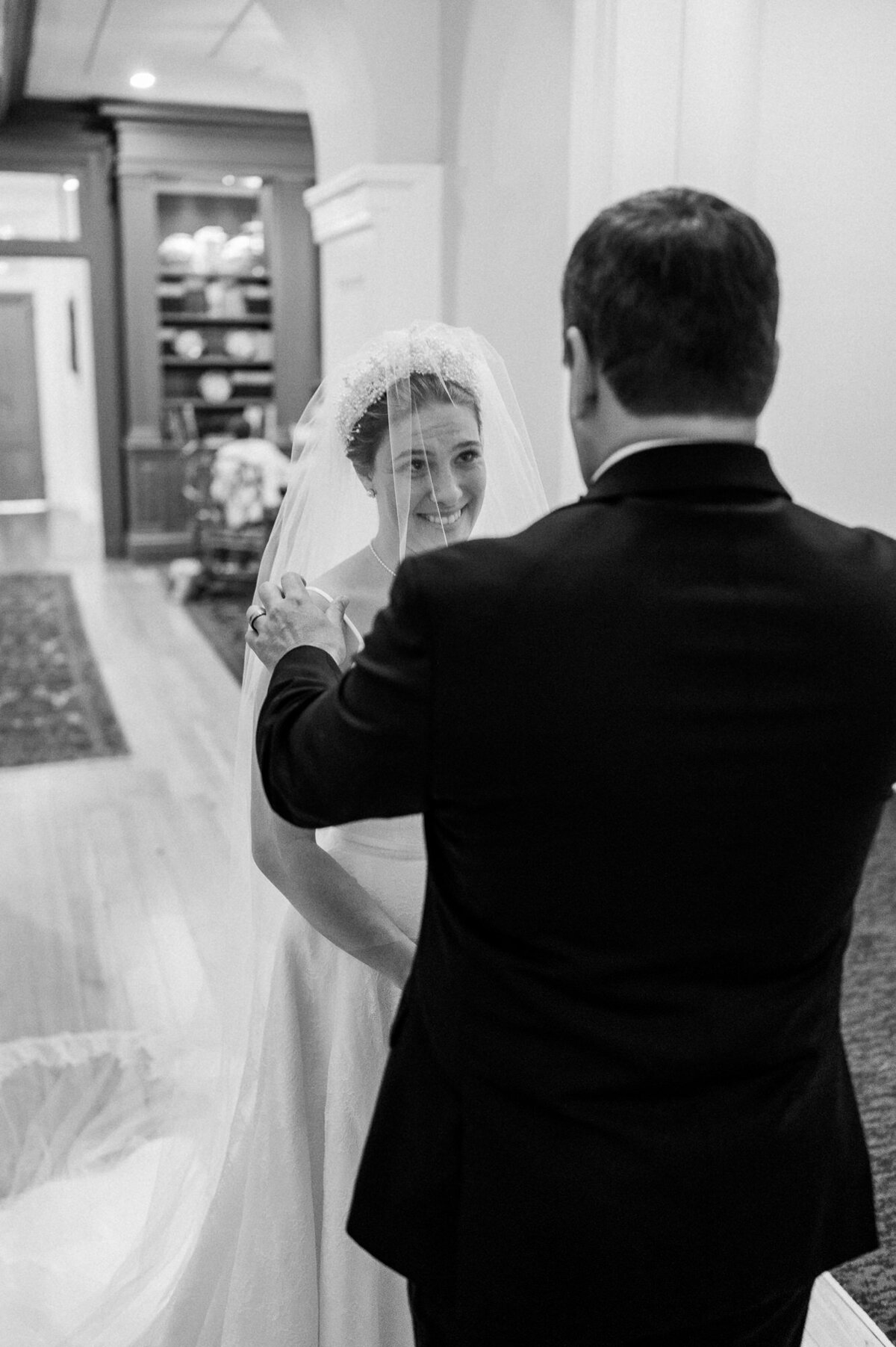 Farmington Country Club Wedding Photographer - Hunter and Sarah Photography-51