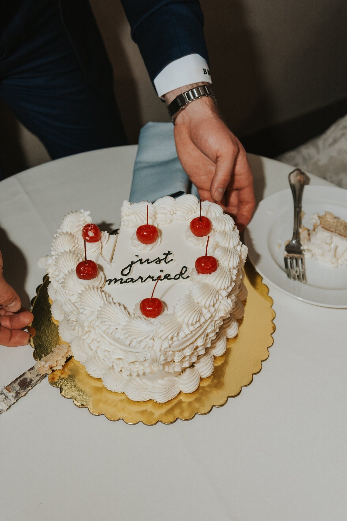 Faye-Fern-Creative-MariaBLung-Meg-Brandon-New-York-Athletic-Club-St-Patricks-Cathedral-Wedding-Reception-Details-51