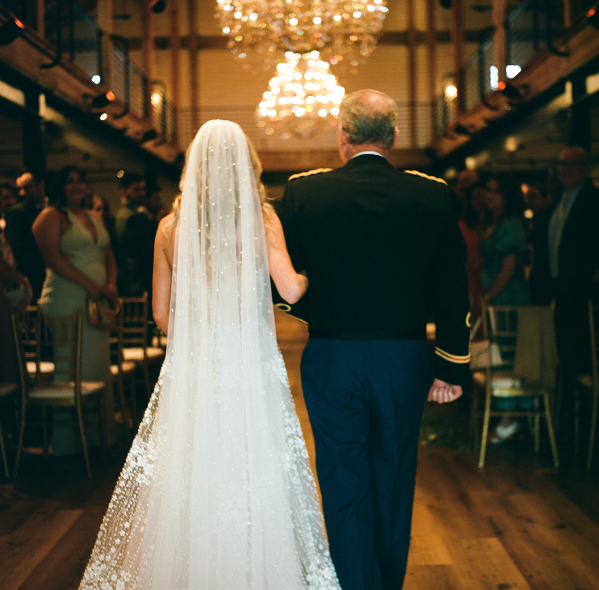 Brentsville-Hall-Wedding-film-Clever-Disarray-14