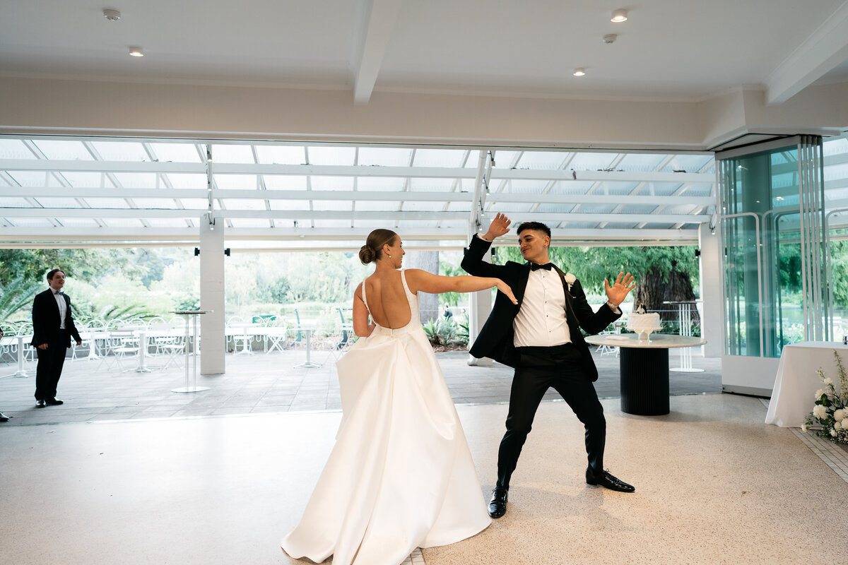 Courtney Laura Photography, Royal Botanical Gardens, The Terrace, Yarra Valley Wedding Photographer, Zoe and Sergio-353