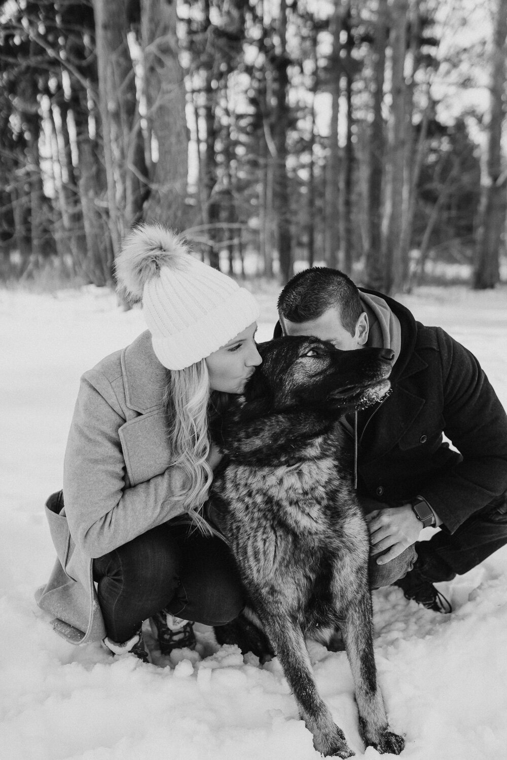 Buffalo-NY-Winter-Engagement_photoshoot-25