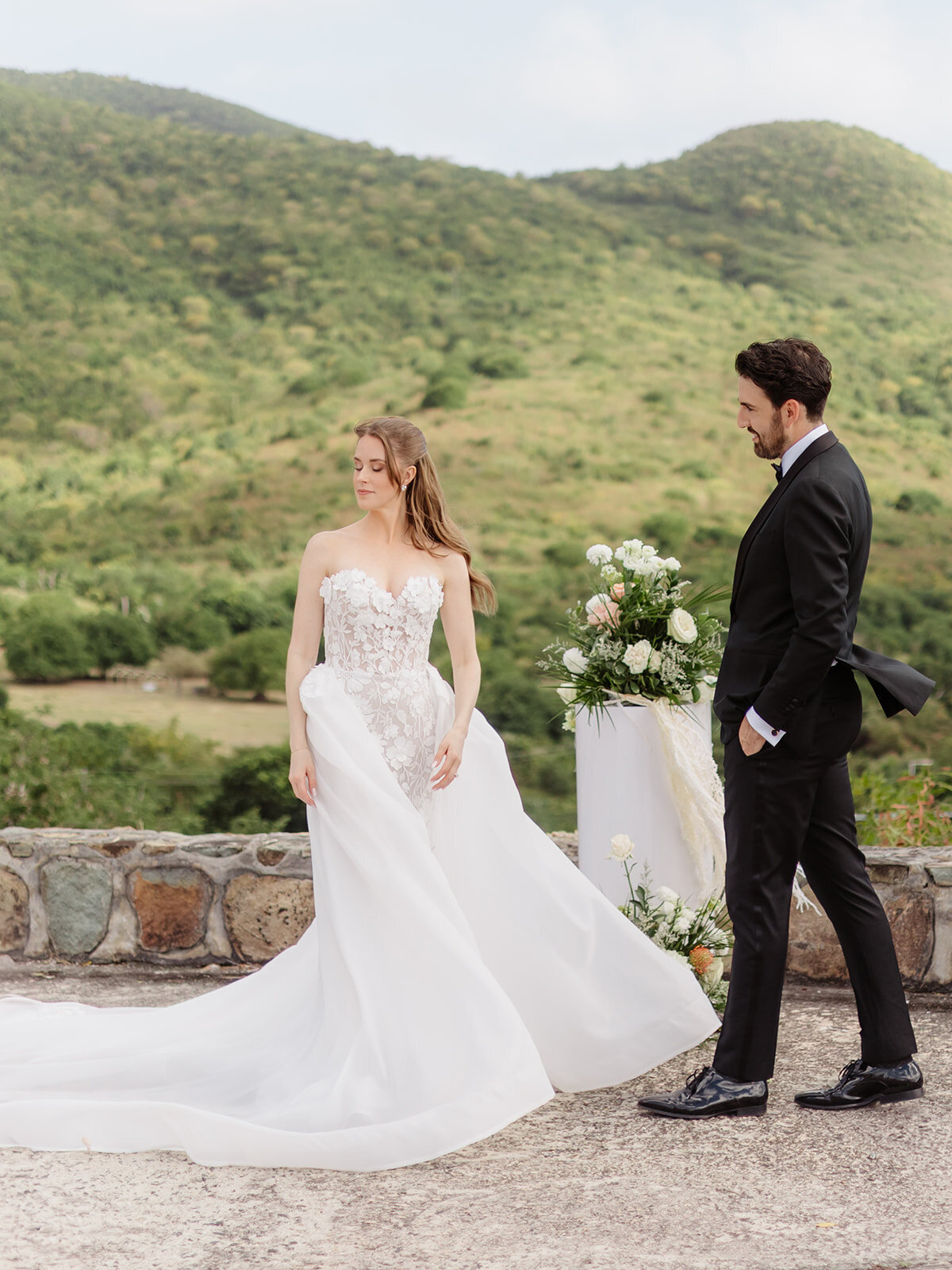 Alena&Ace-Wedding-SaintMartin2025-0952-(c)TisaSencur