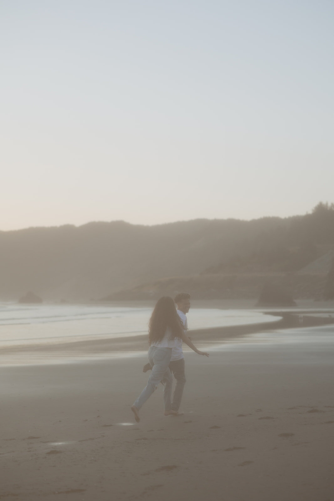 tanya-davids-photo-film-redwoods-california-oregon-coast-documentary-candid-destination-washington-idaho-utah-canada-elopement-wedding-couples-photographer-37