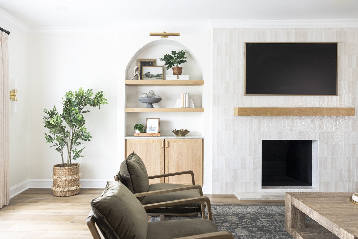 Valencia Residence Collins & Co. Brand  | Image by The Branded Boss Lady © 120